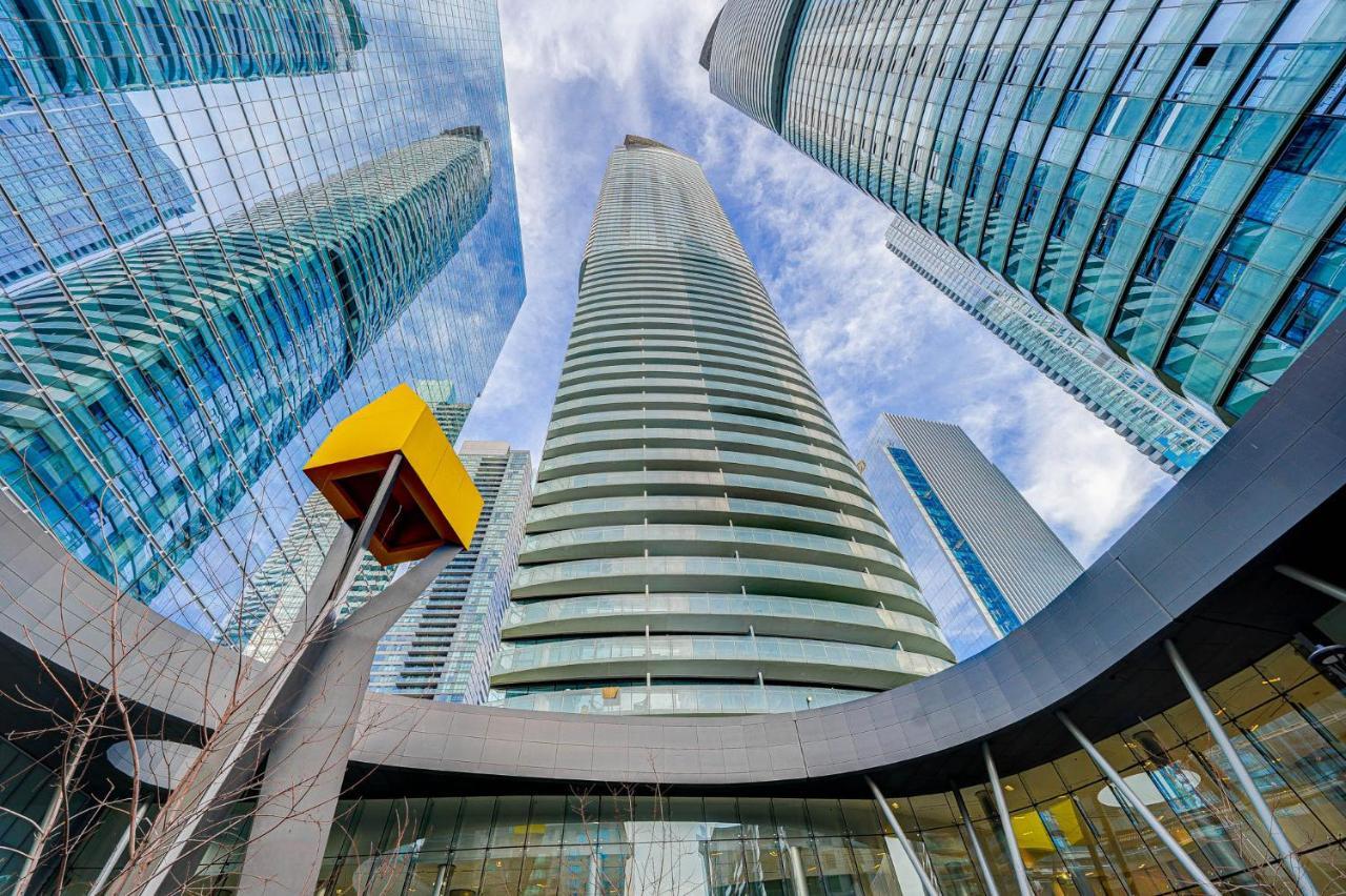 Signature Residence Торонто Экстерьер фото
