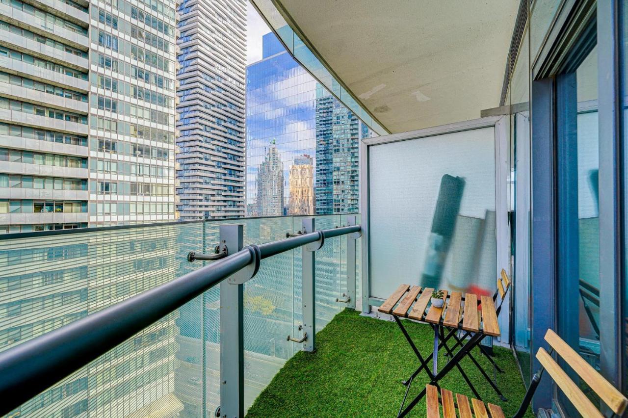Signature Residence Торонто Экстерьер фото